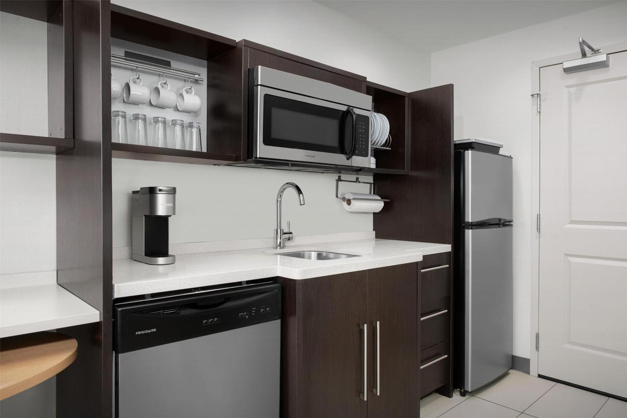 Home2 Suites Nashville Airport Exterior photo